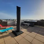 Vue Canal + Roof Top De 60 M2